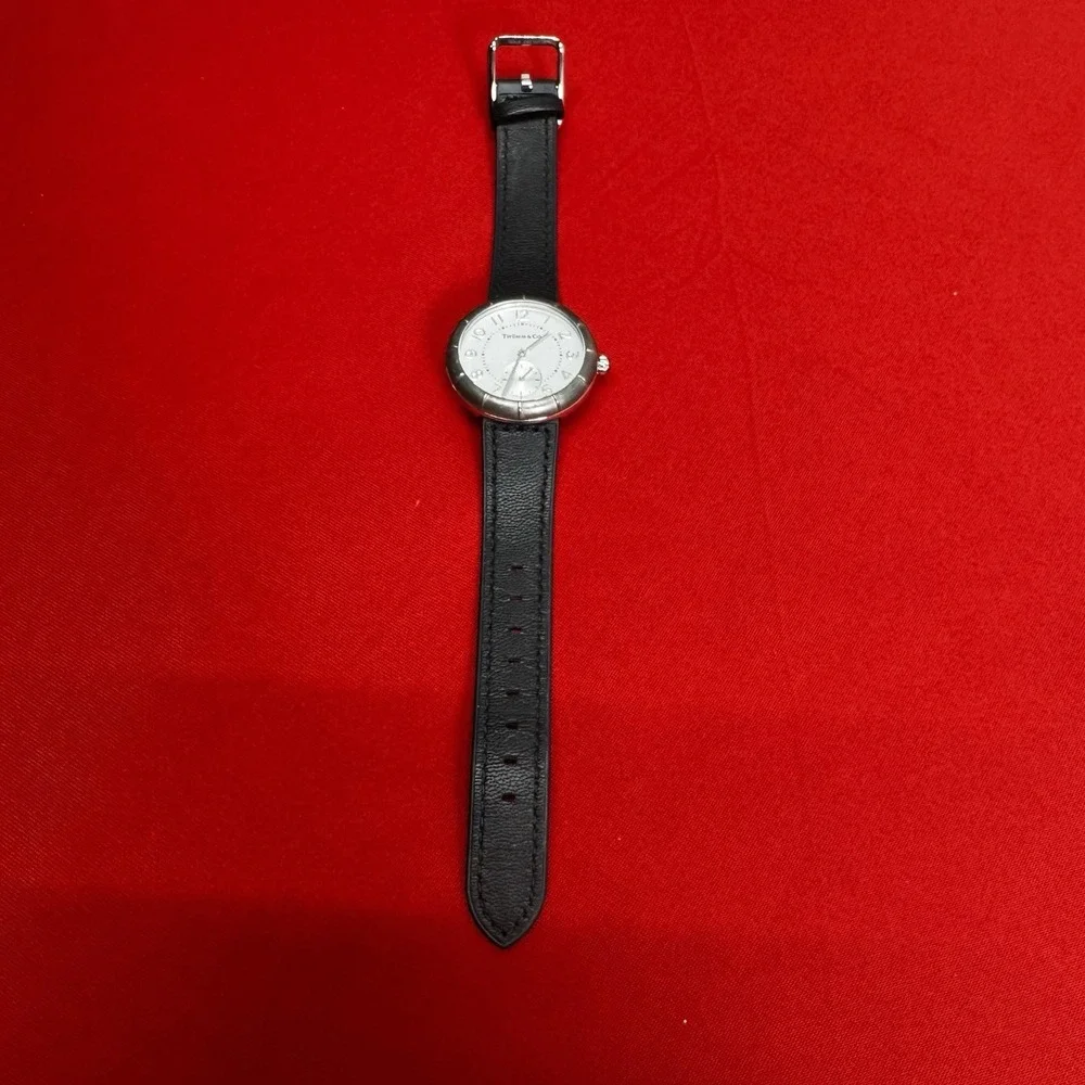 Thumm & Co Abbey Silver Tone Watch With Black Band UNTESTED‎ Battery?